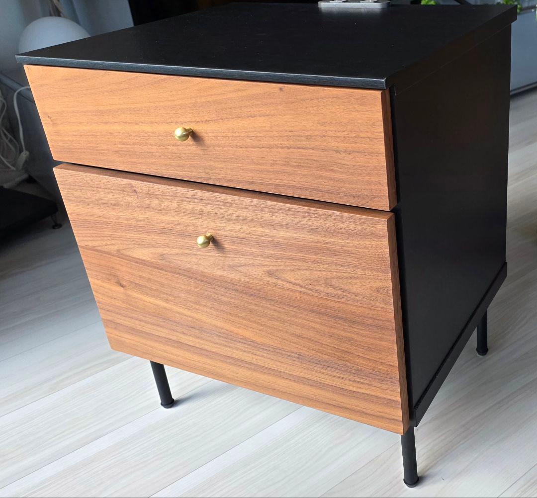 ニトリ　モリーナ サイドテーブル 2段引き出し コンセント付き