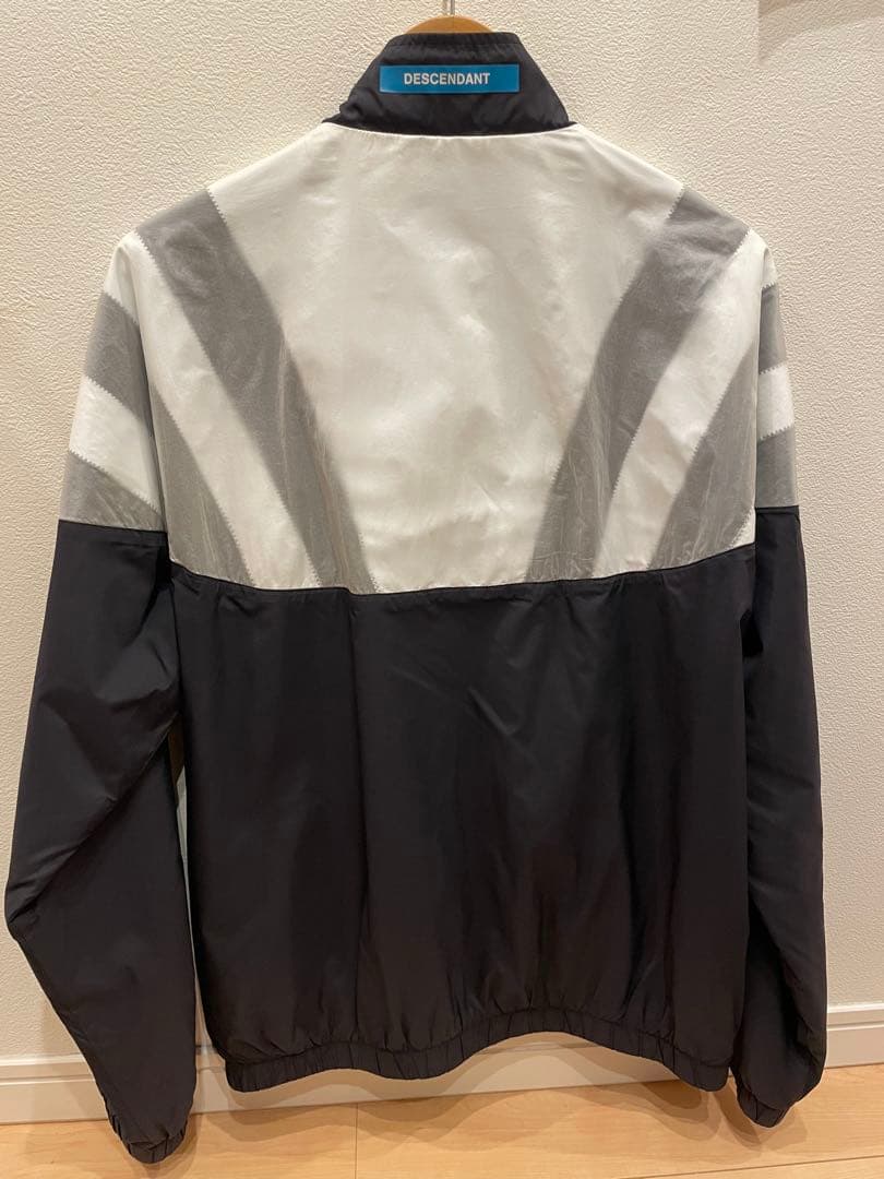 adidas DESCENDANT ナイロンジャケット