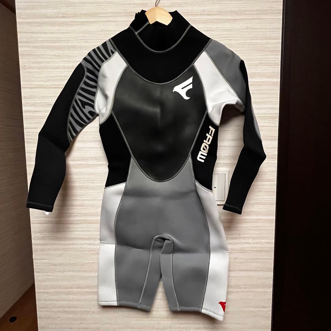 新品未使用 ウェットスーツ ロンスプ FROW