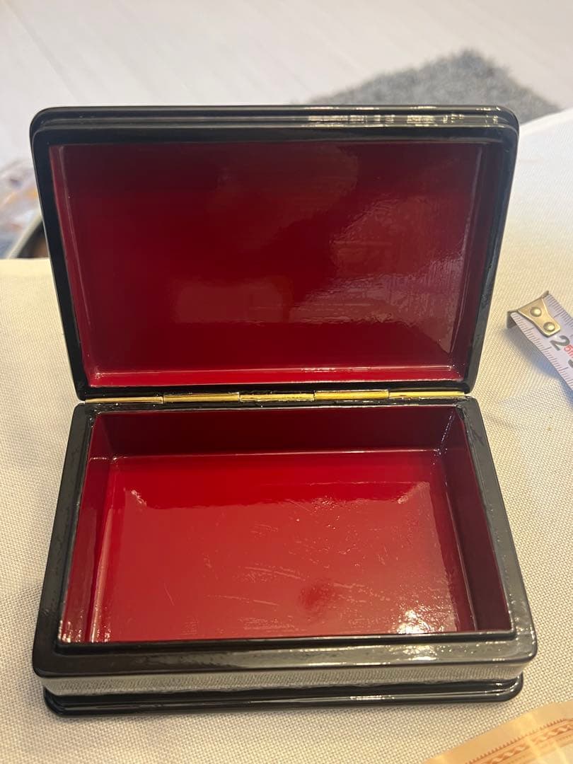 【値下げ】ロシアのパレフ漆器箱　スネグーラチカ雪娘