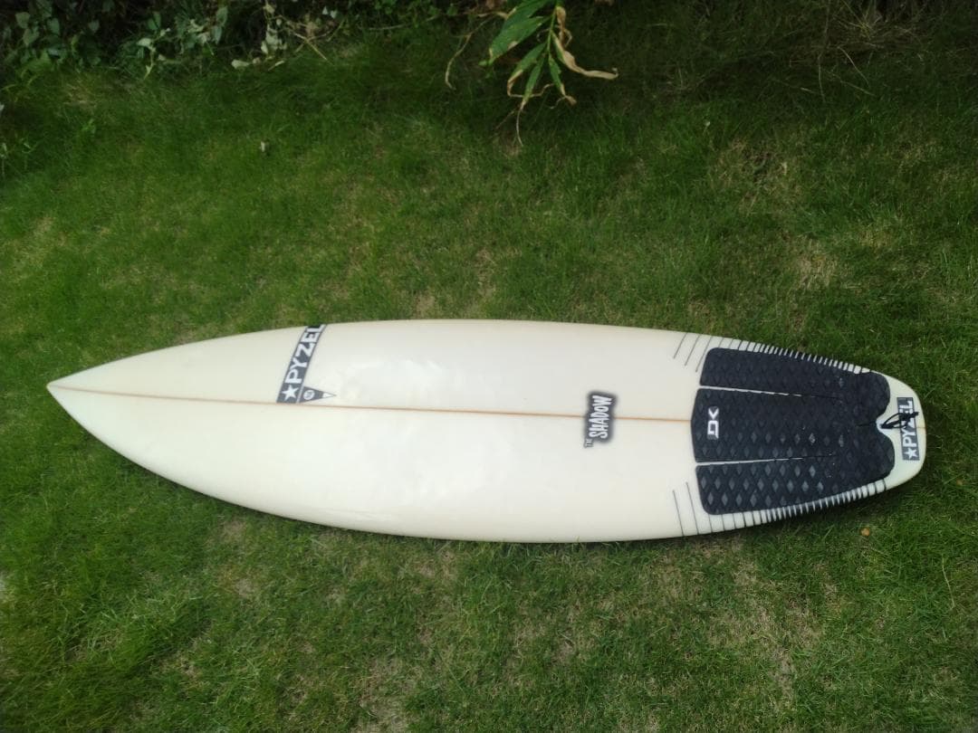 パイゼル、シャドウ、5'9\