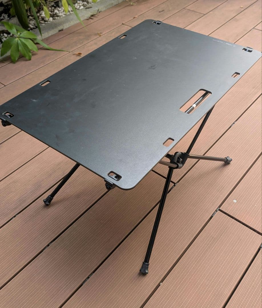 Helinox　テーブルワンソリッドトップ及びフレーム収納コンテナ付き