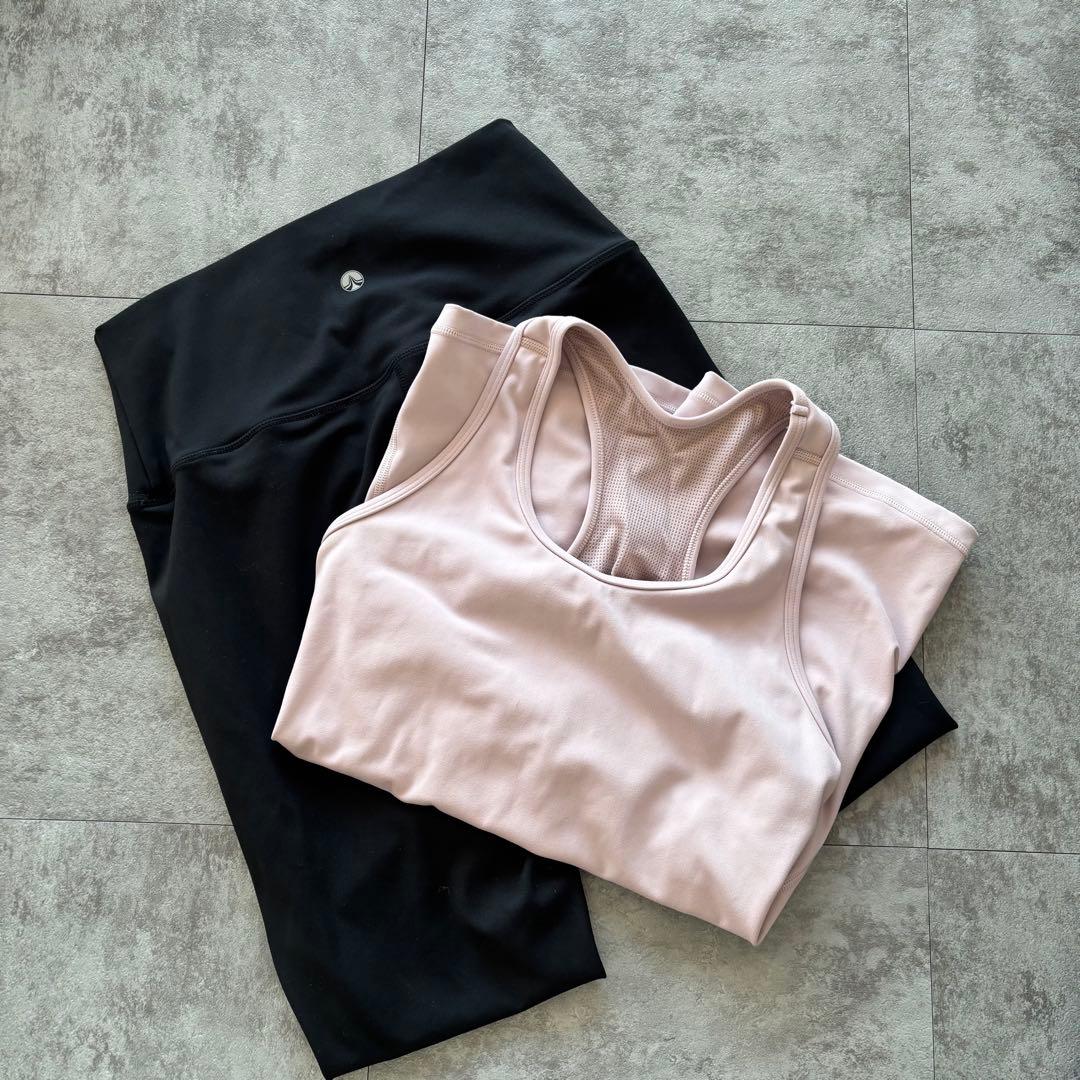 【新品未使用】SUKALA ヨガ lava 上下セット サイズM