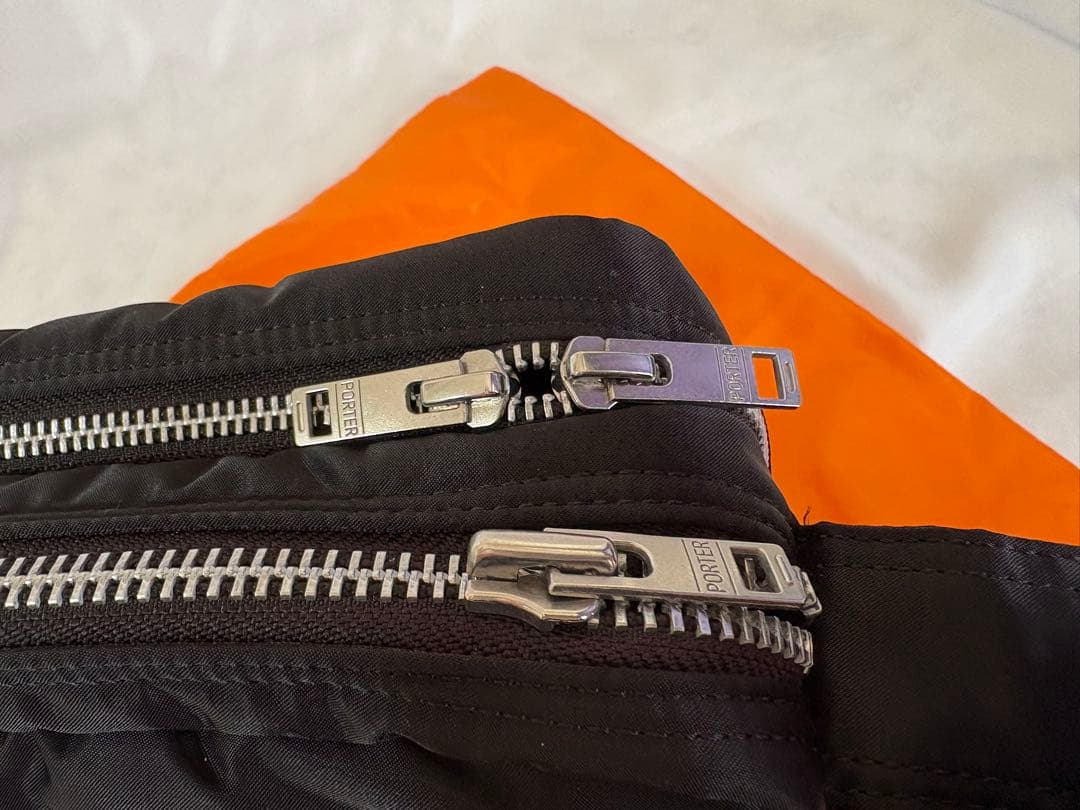 未使用近い　吉田カバン　PORTER　ポーター　タンカー　ショルダーバック