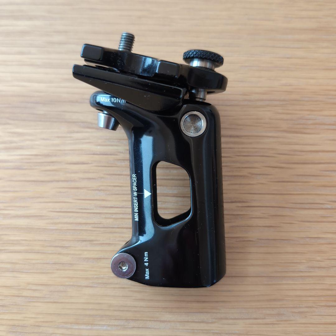 GIANT TCR advanced SL ISP シートポストクランプ