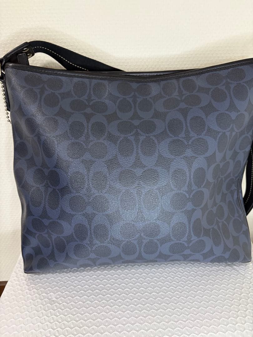 【新品未使用】COACH グレー ショルダーバッグ
