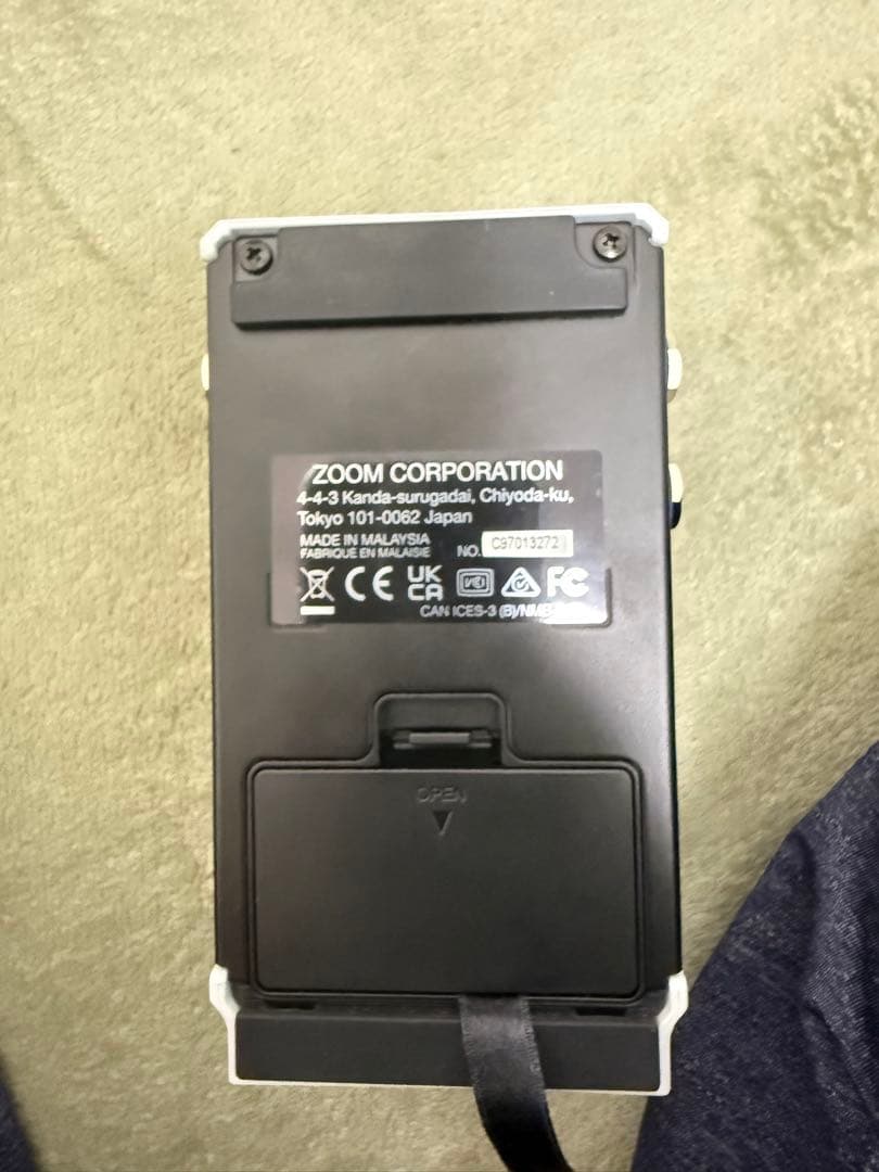 ZOOM MS-50G+ 一度通電のみ ギター用 マルチエフェクター