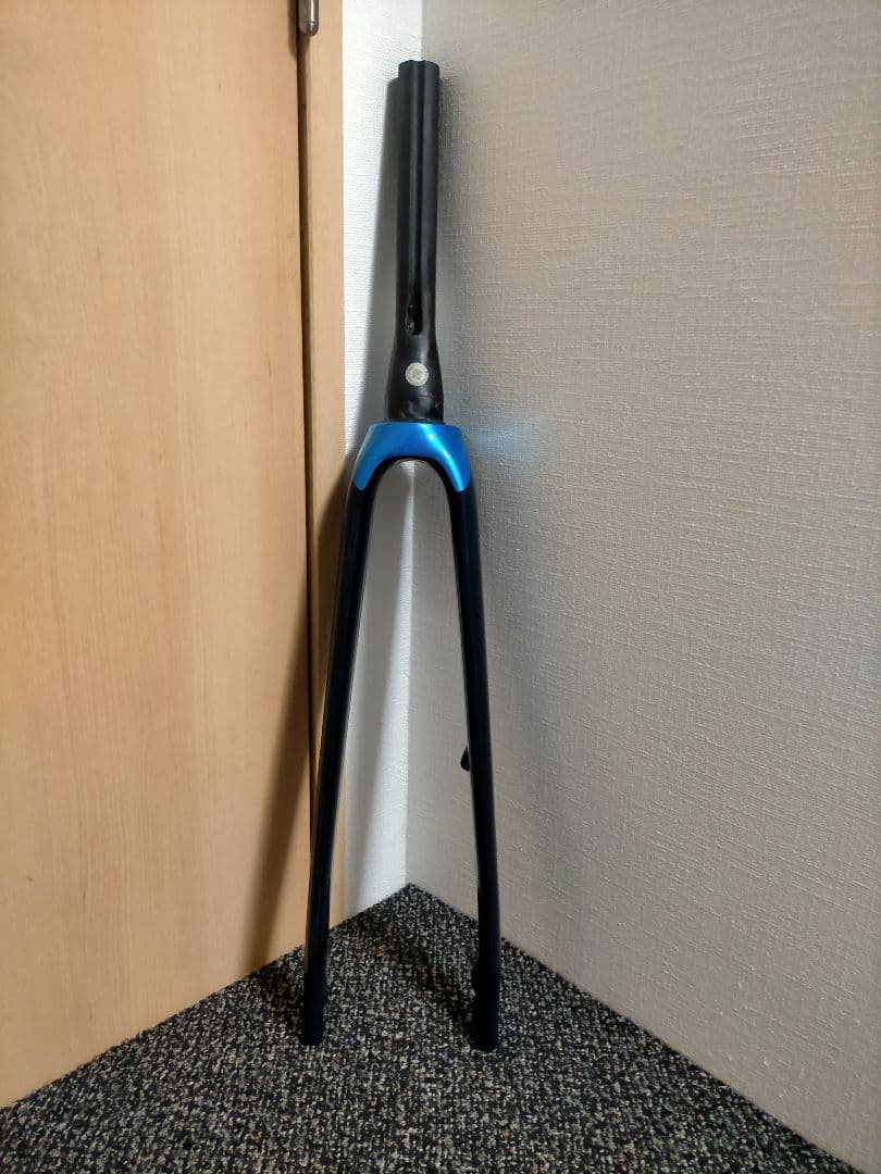 TREK EMONDA SL 5 2022 フォーク