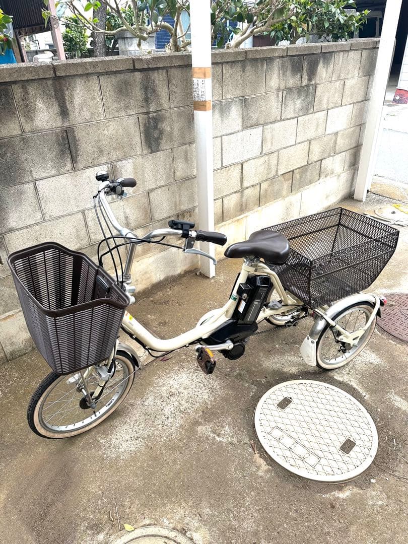 YAMAHA 電動アシスト三輪車 前カゴ付き
