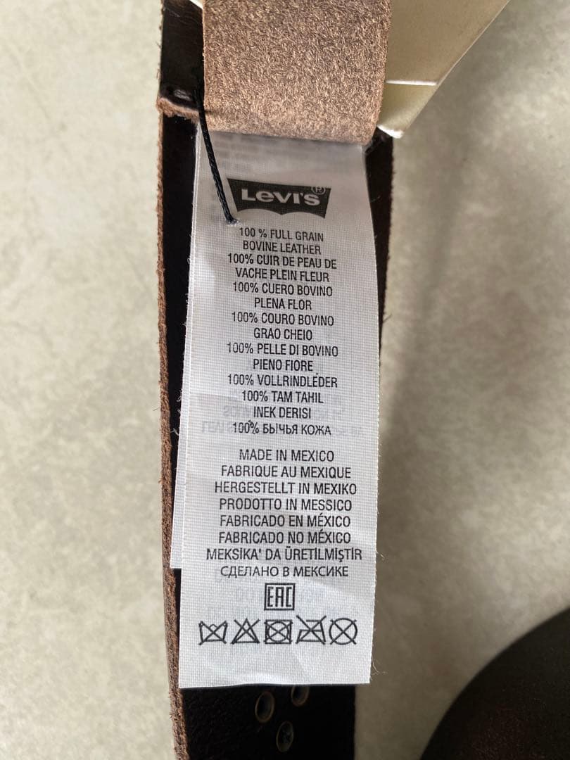 コ*ト様 Levi’s トイストーリー ウッディ ベルト 限定 完売品　Sサイズ