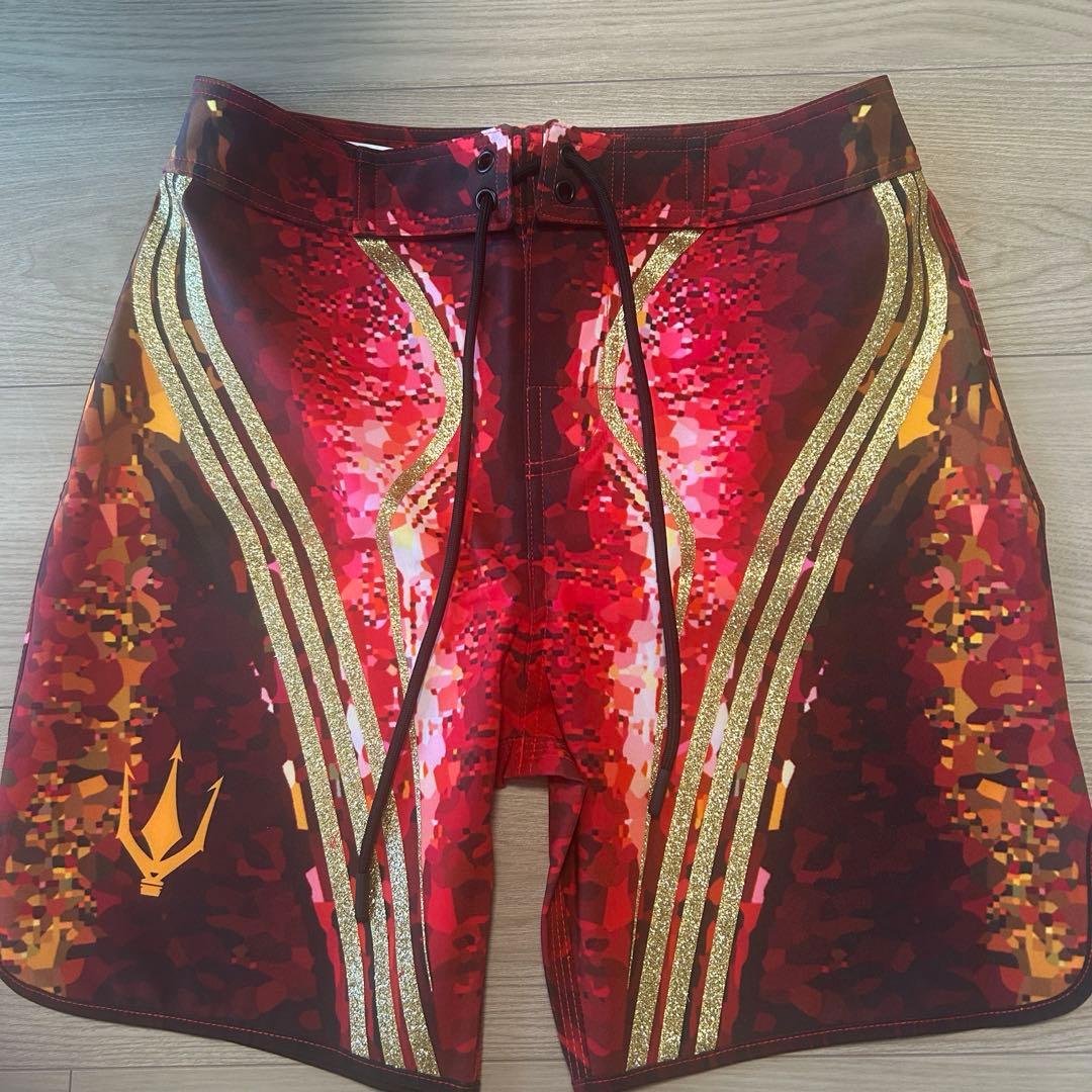 【新品未使用】FIED サーフパンツ26サイズ