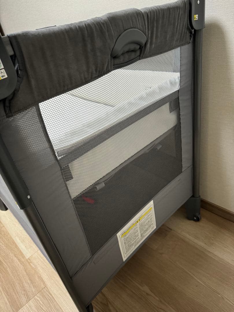 Apricaアップリカ ココネルエアー ベビーベッド グレー