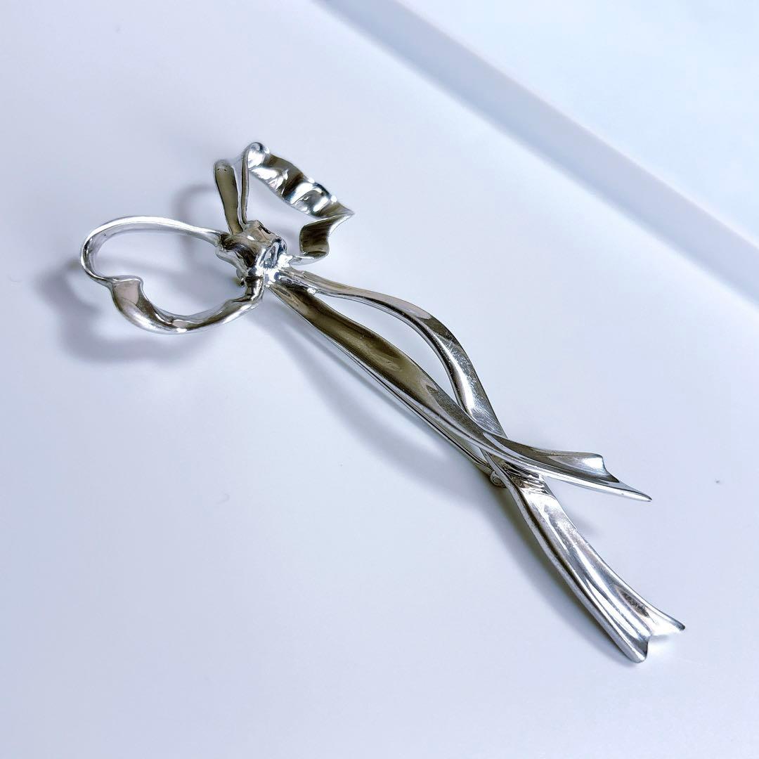 ティファニー　リボンブローチ　ラージモデル