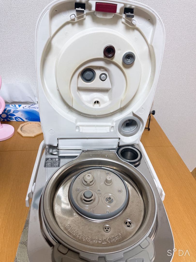 パナソニック 炊飯器 SR-VSX108 スチーム&可変圧力IH Wおどり炊き