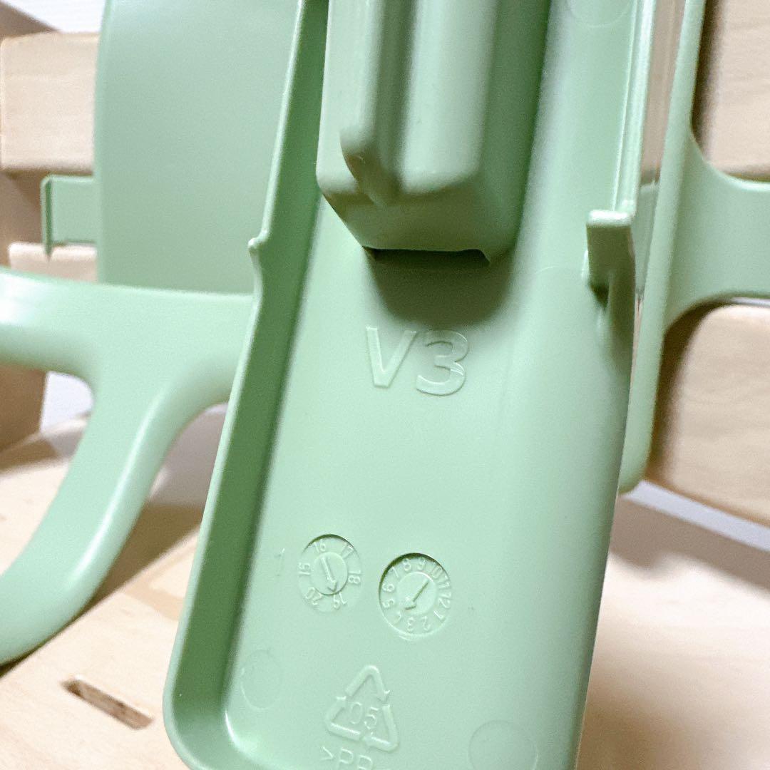 【新型ベビーセット付】シリアル4 ストッケ トリップトラップ ホワイトウォッシュ