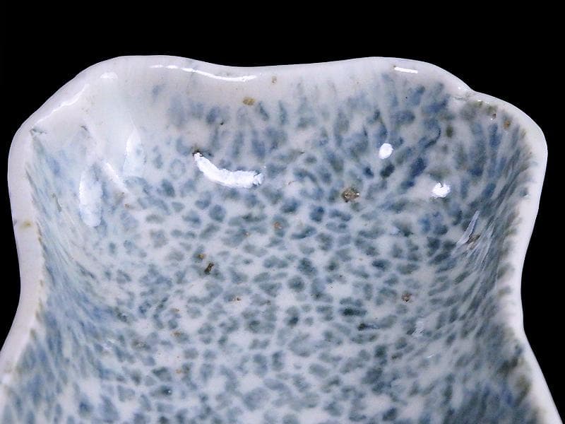 古伊万里　染付　型刷印判　氷裂紋の図　変形皿　江戸期　E655AS-fbsu