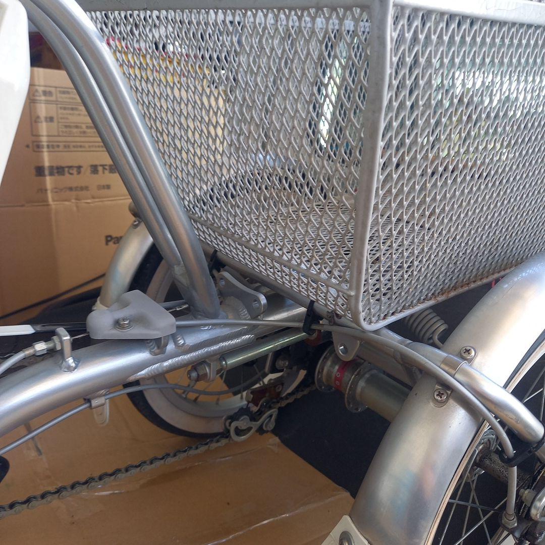 ともさん専用　ブリヂストン充電　電動アシスタワゴン三輪車 シルバー