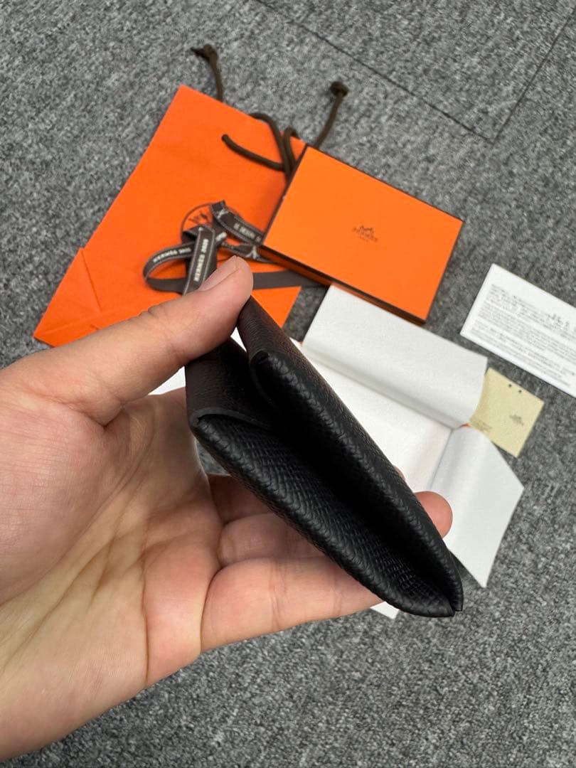 新品未使用 レア HERMES エルメス カルヴィ カードケース ブラック