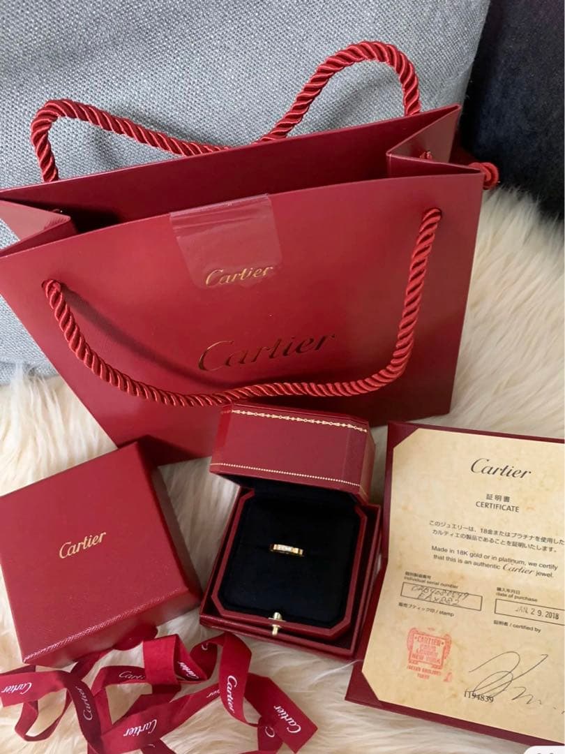 カルティエ　リング