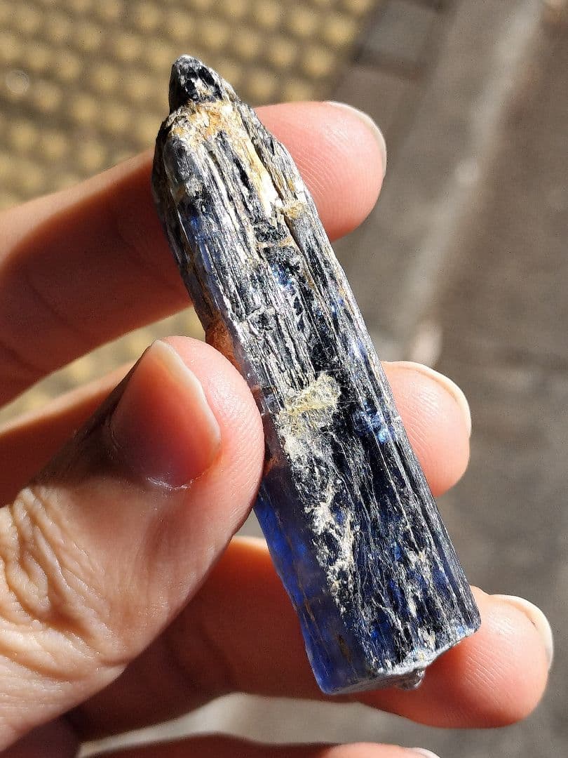 ヒマラヤカイヤナイト原石