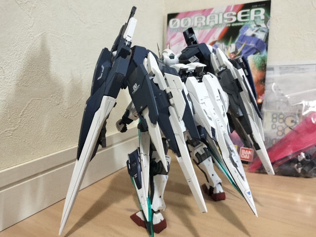 MGマスターグレード ダブルオーライザーセブンソード塗装済完成品