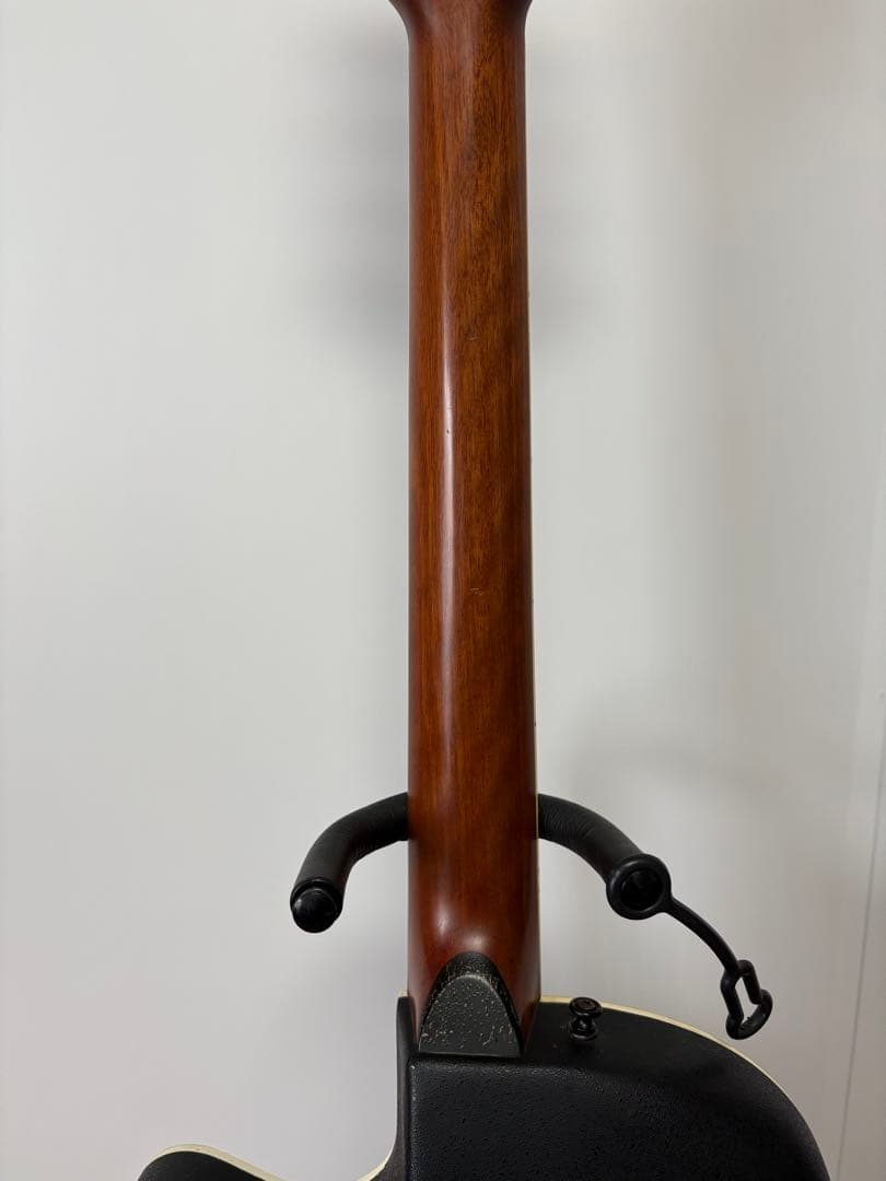 Celebrity by Ovation CC57 エレアコ