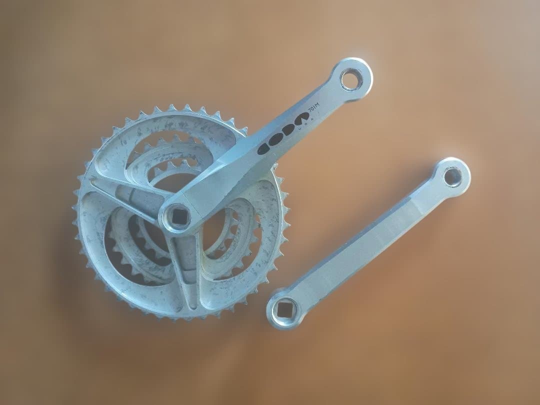 CODA 701M 170mm 44-32-22T Cannondaleクランク