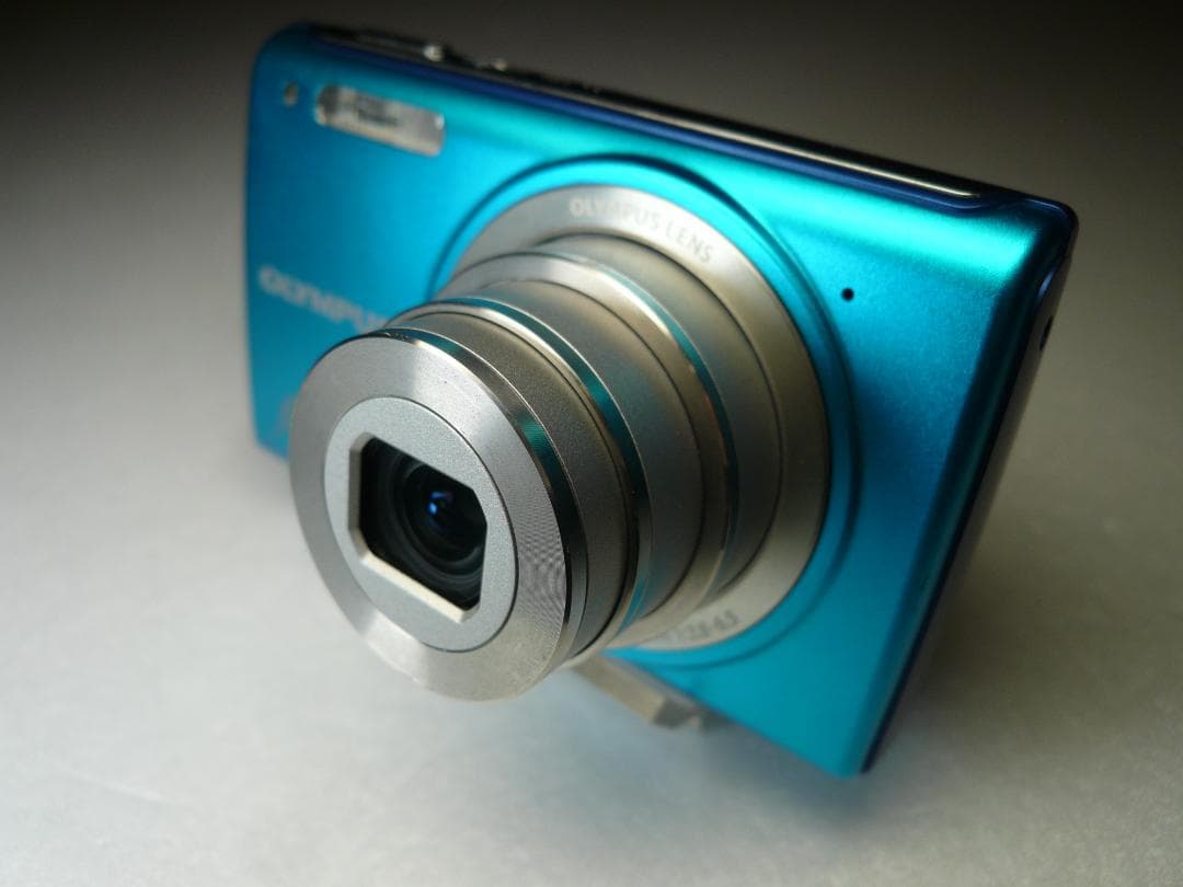 OLYMPUS FE-5050❤️新品バッテリー⭕️実働品★5倍★1400万画素