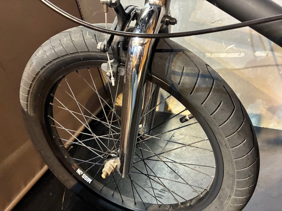 G13 中古BMX KINK BMX LAUNCH マットブラック 20インチ