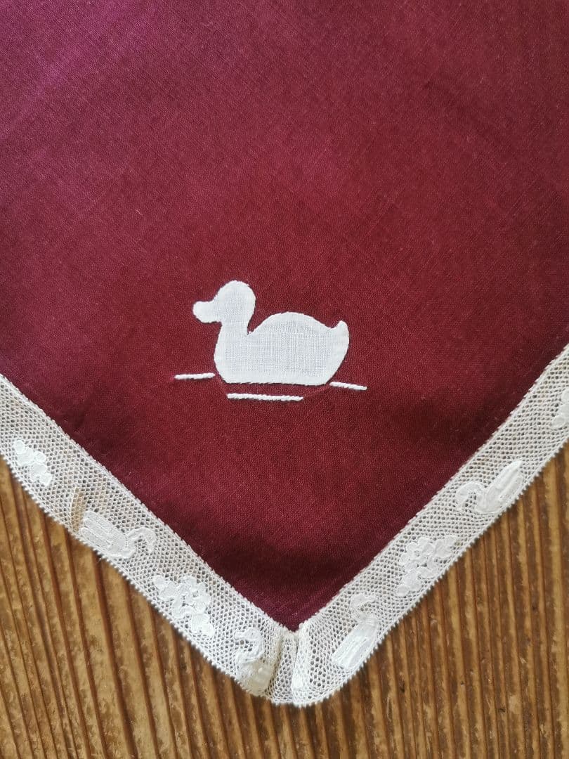 アンティーク 家鴨アップリケ刺繍 繊細な水鳥＆水草花アランソンレース クロス β