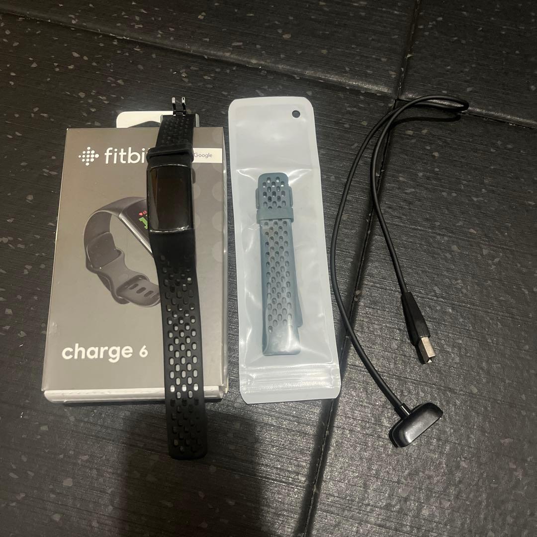 【動作良好/おまけ付】Fitbit Charge 6 ブラック すれ傷あり