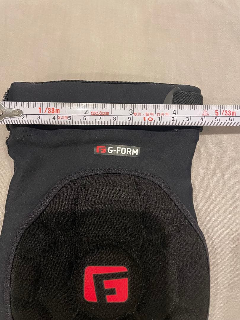 bmxレーシング レーサー　レース　mtb ダウンヒル　ニーシンガード