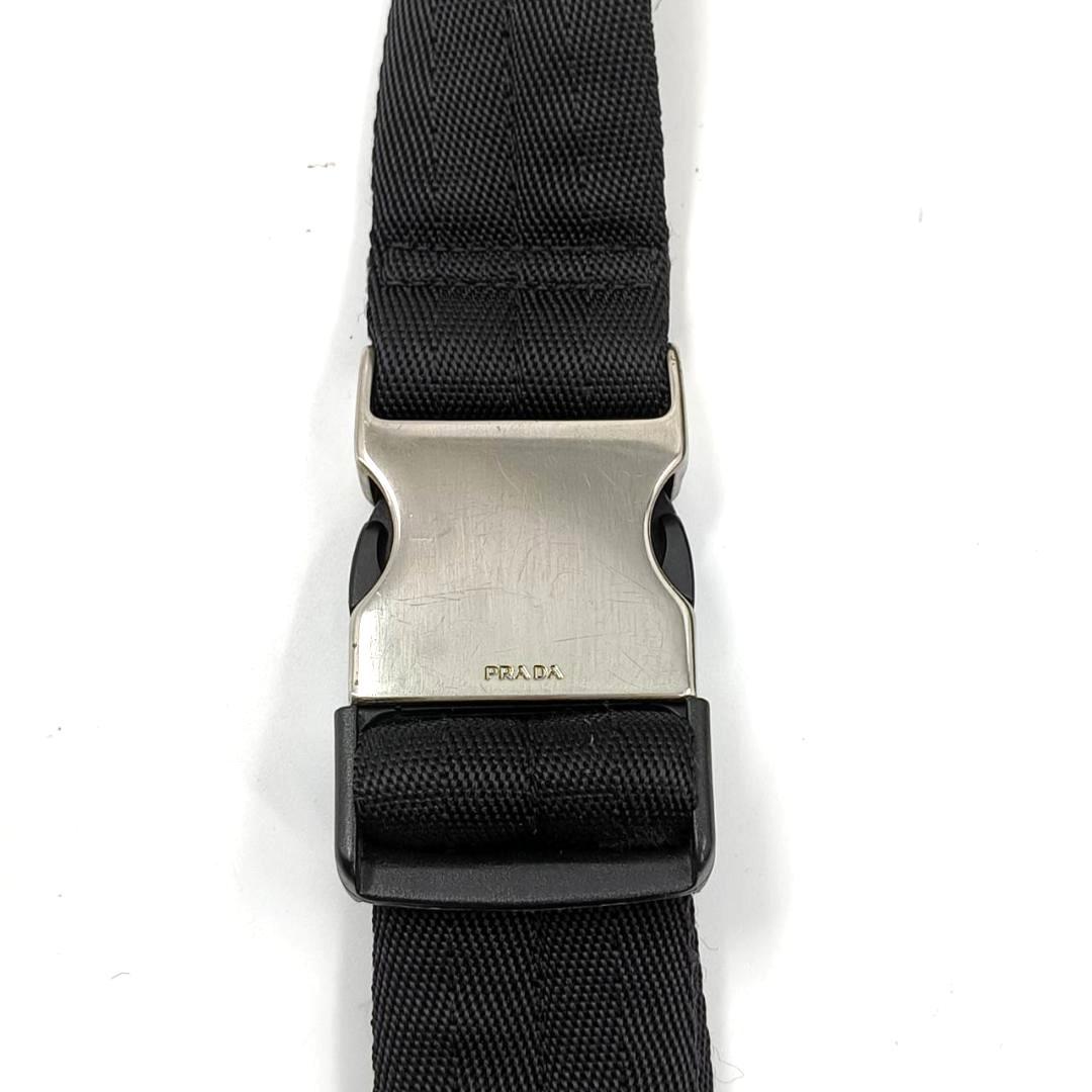 希少✨プラダ　ウエストポーチ　ボディバッグ　三角ロゴ　ナイロン　黒　白タグ