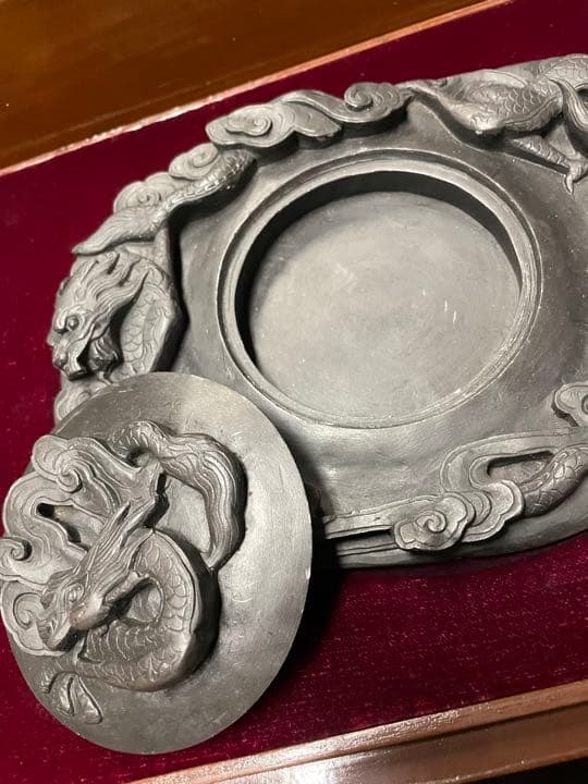 龍の硯　三龍硯　骨董品