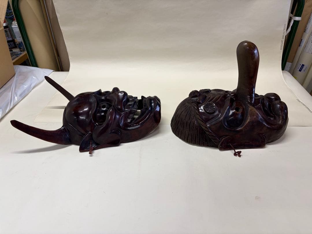 鬼と天狗のお面セットで　木彫り　縁起物　魔除け