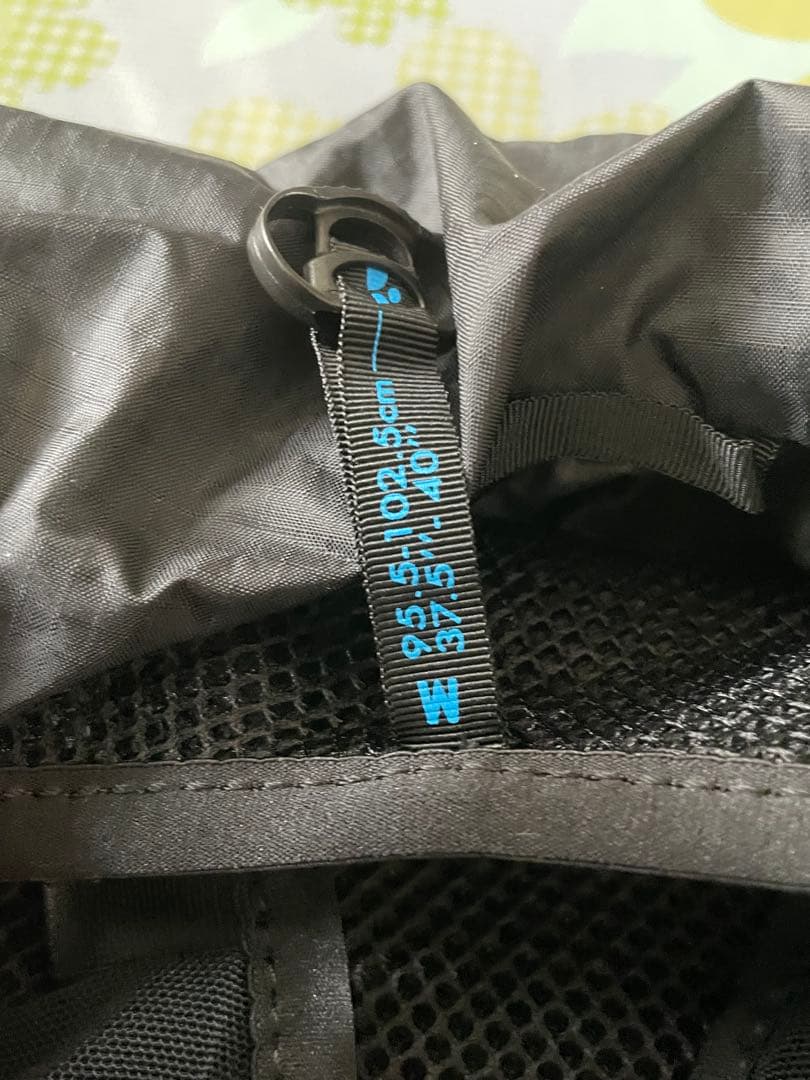 Salomon ADV HYDRA VEST 8L Mサイズ