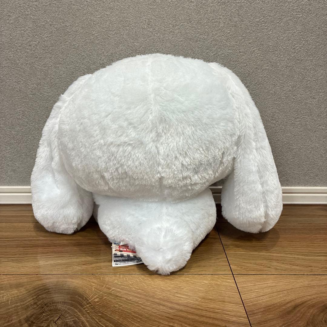 シナモンロールクマだっこＢＩＧぬいぐるみ