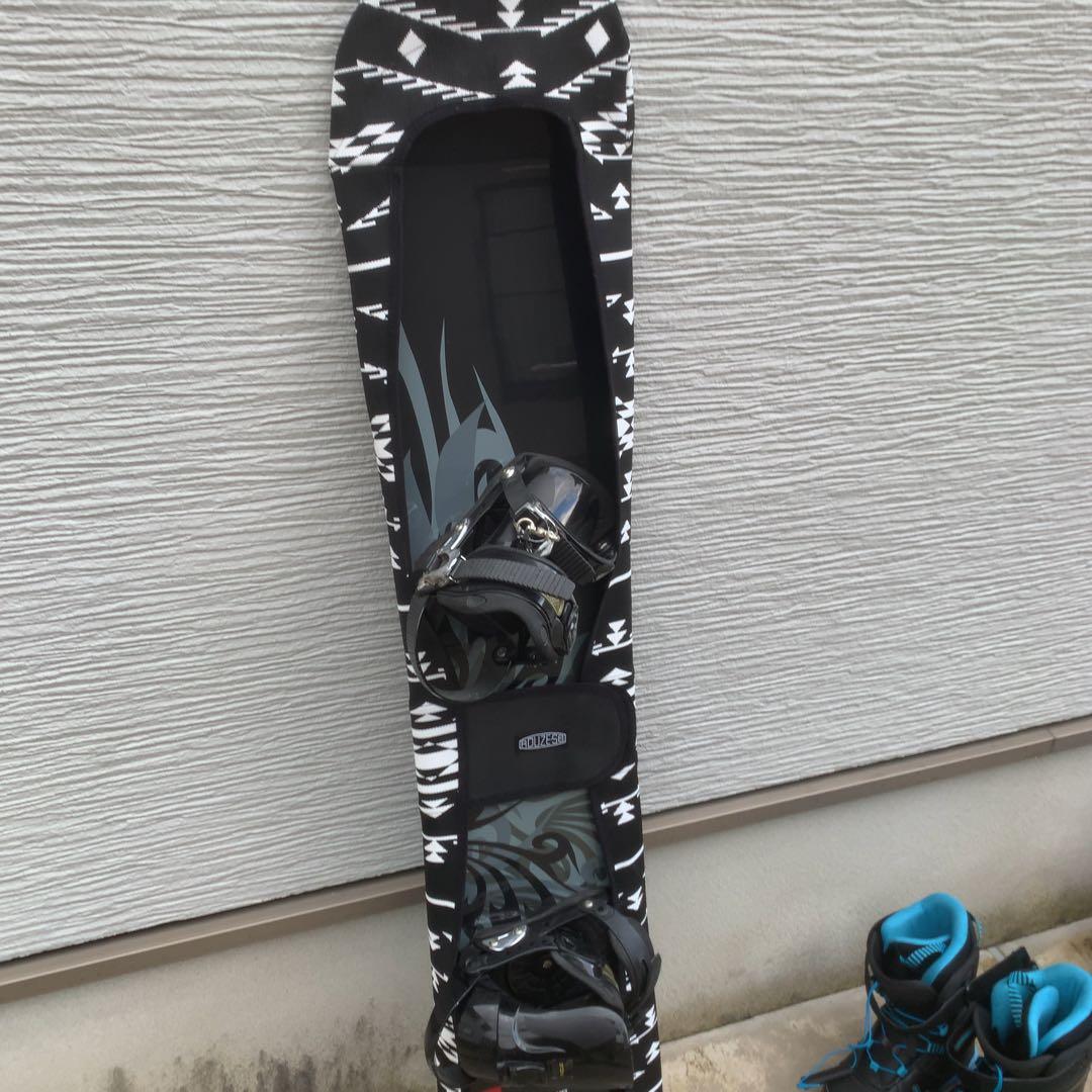 スノーボード スノボー ウィンタースポーツ 黒白デザイン バインディング付き