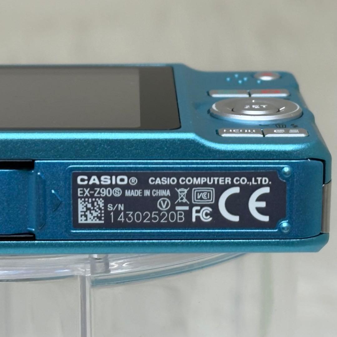 美品　CASIO カメラ　EX-Z90 充電器　ブルー　コンデジ　動作品