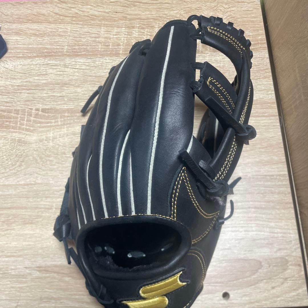 軟式用レザーグローブ 黒 ストライプ