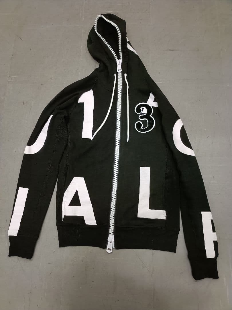 1PIU1UGUALE3 RELAX セットアップ XL