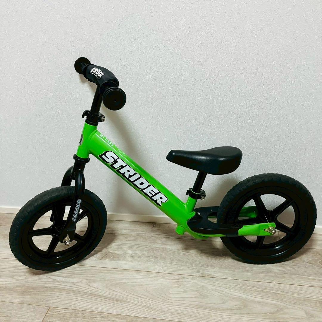 STRIDER バランスバイク 緑 12インチ