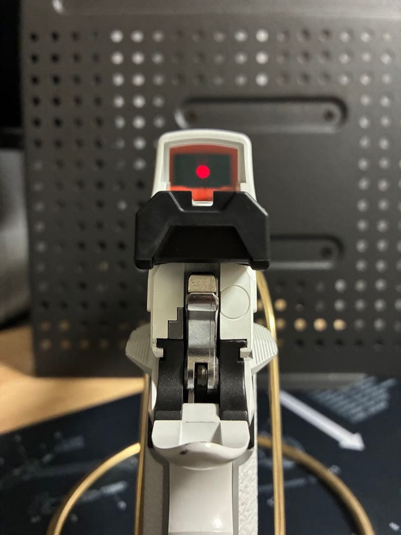 東京マルイ ハイキャパホワイトプロサイト