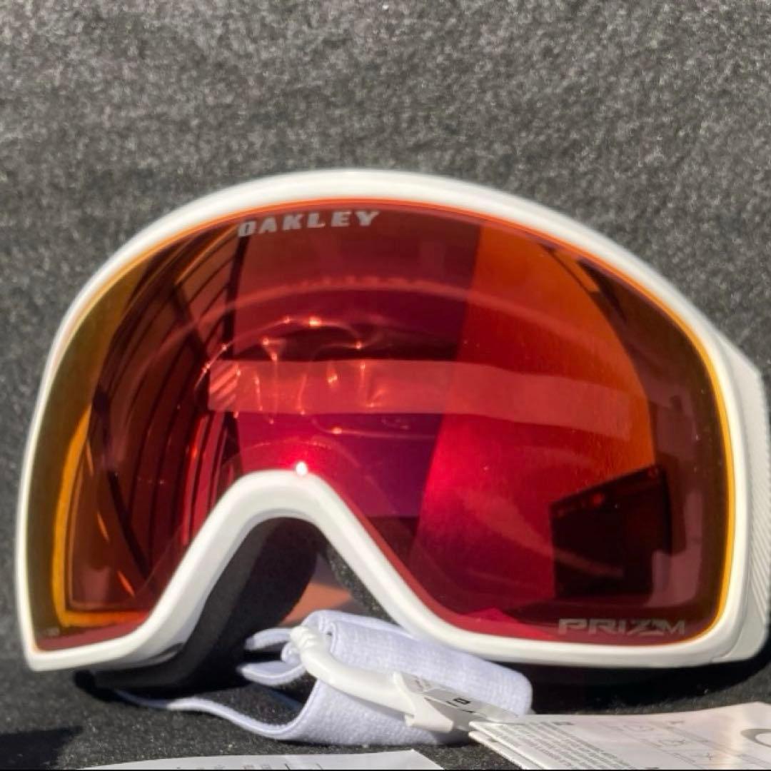 新品未使用　オークリーゴーグル　オークリーフライトトラッカーM　スノーゴーグル