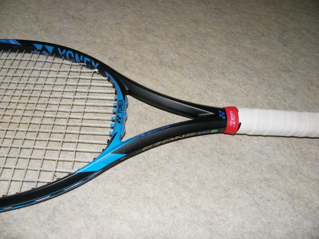 ヨネックス　EZONE100　 グリップサイズ3(値下げ)