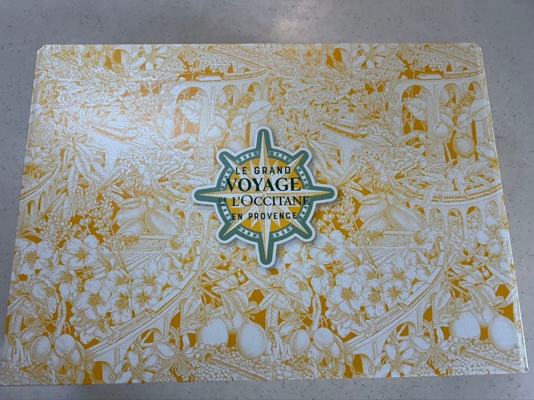 ロクシタン　プレミアムアドベントカレンダー2024