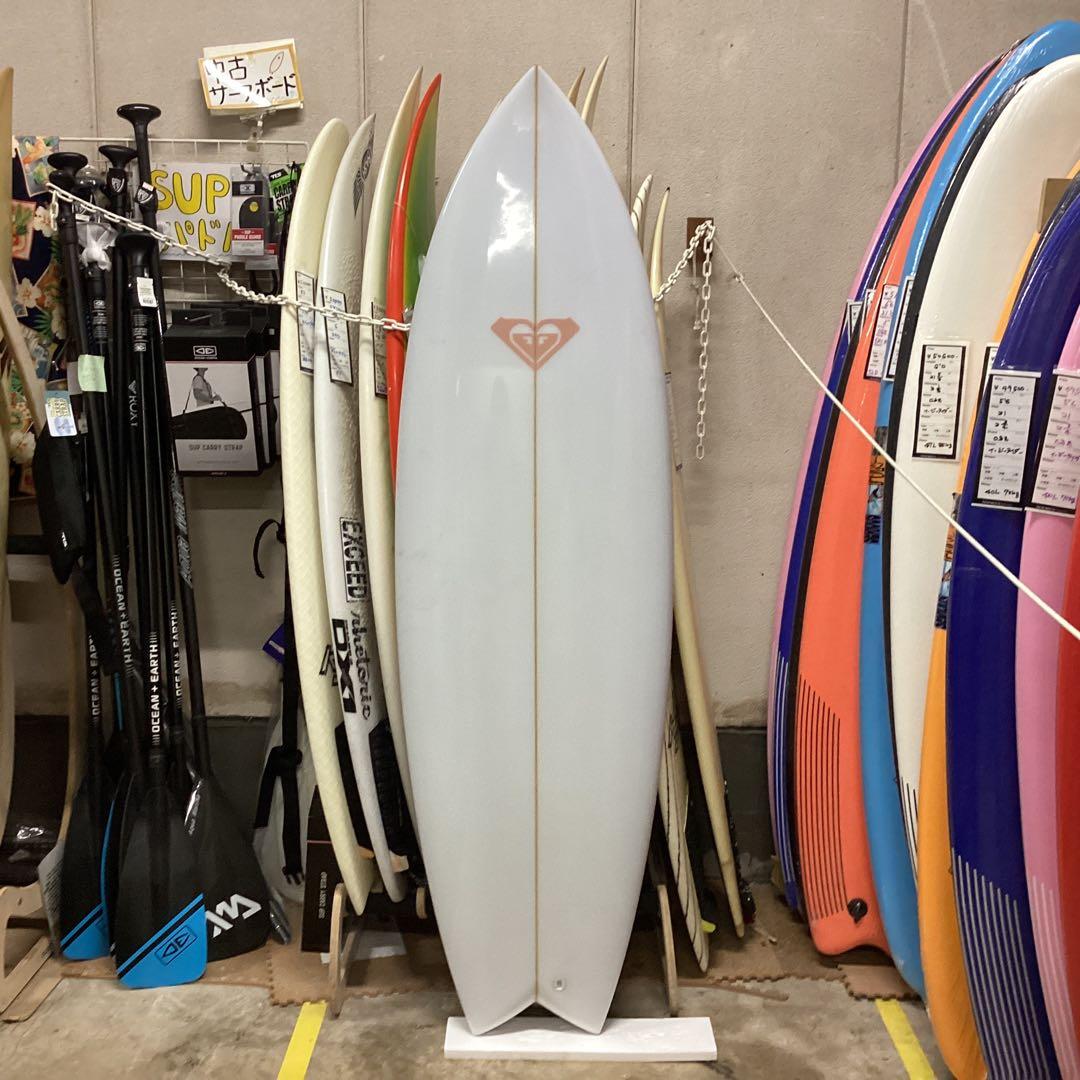 新品女子に大人気ROXY183cｍ6’0テイクオフ楽々フィッシュ展示品格安白