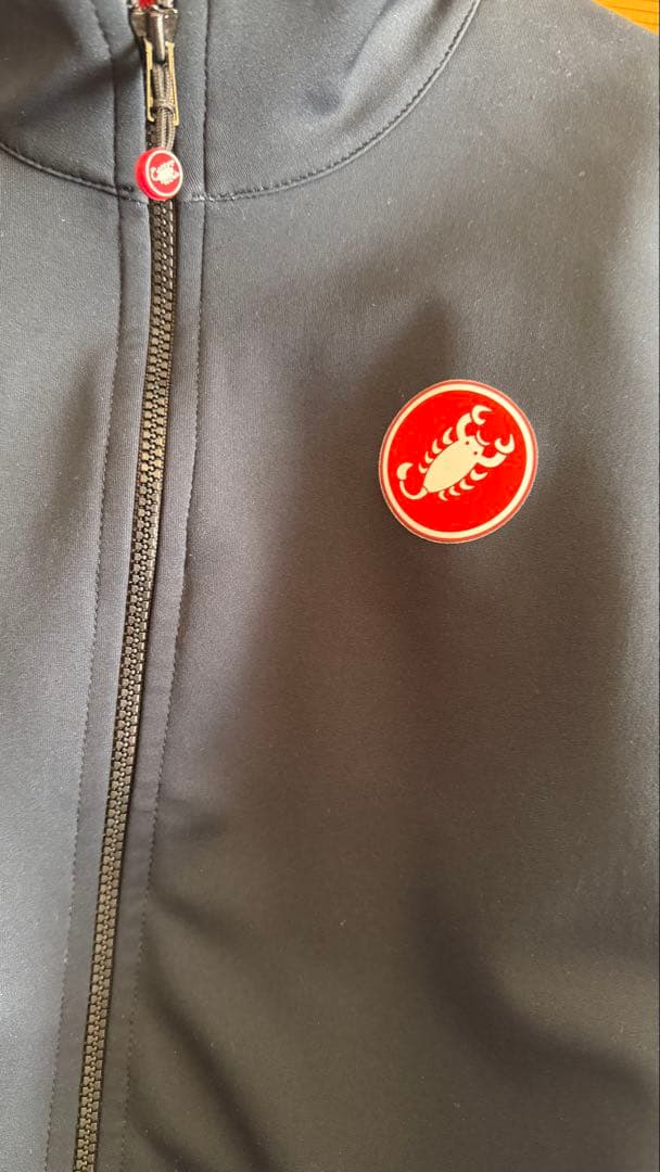 カステリ GORE-TEX INFINIUM ジャケット 本日限定価格‼️