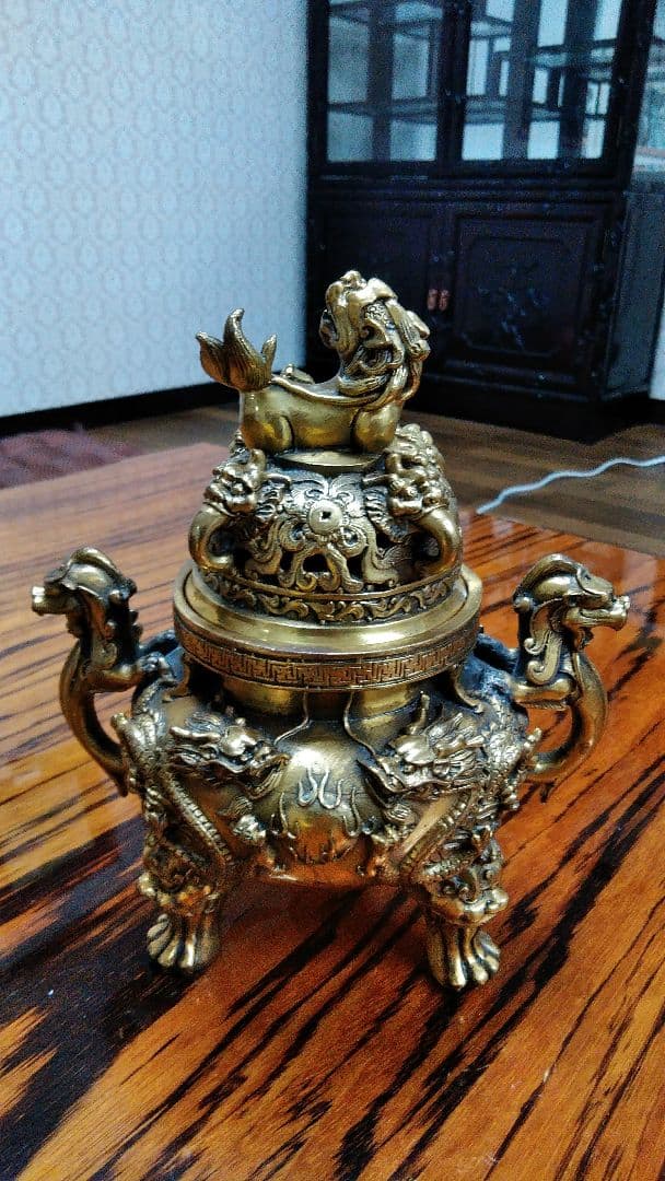 中国製置物　香炉