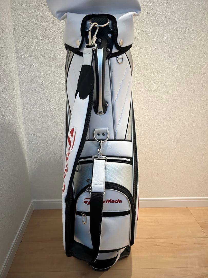 テーラーメイド、キャディバッグ